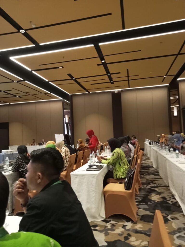 Dinas Ketahanan Pangan dan Pertanian Kotabaru Mengikuti Bimtek Penyusunan dan Analisis Sistem Peringatan Dini Kerawanan Pangan dan Gizi di Hotel Rinra Makasar 2 Dinas Ketahanan Pangan dan Pertanian Kotabaru Mengikuti Bimtek Penyusunan dan Analisis Sistem Peringatan Dini Kerawanan Pangan dan Gizi di Hotel Rinra Makasar