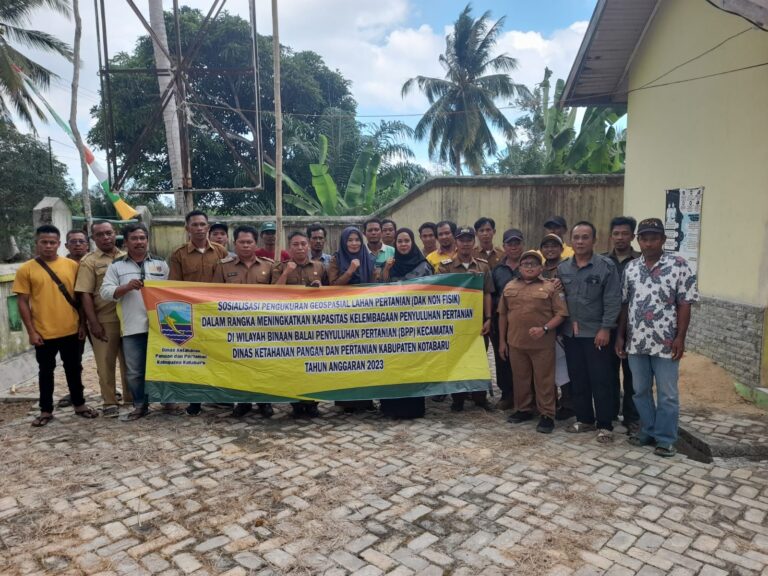 Dinas Ketahanan Pangan dan Pertanian Melakukan Sosialisasi Geospasial Lahan Pertanian dan LP2B di BPP Pulau Laut Barat
