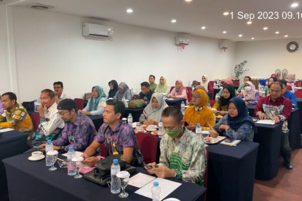 Rapat penanggung jawab dan enumerator neraca bahan makanan se Kalimantan Selatan di Hotel Rodhita Banjarbaru