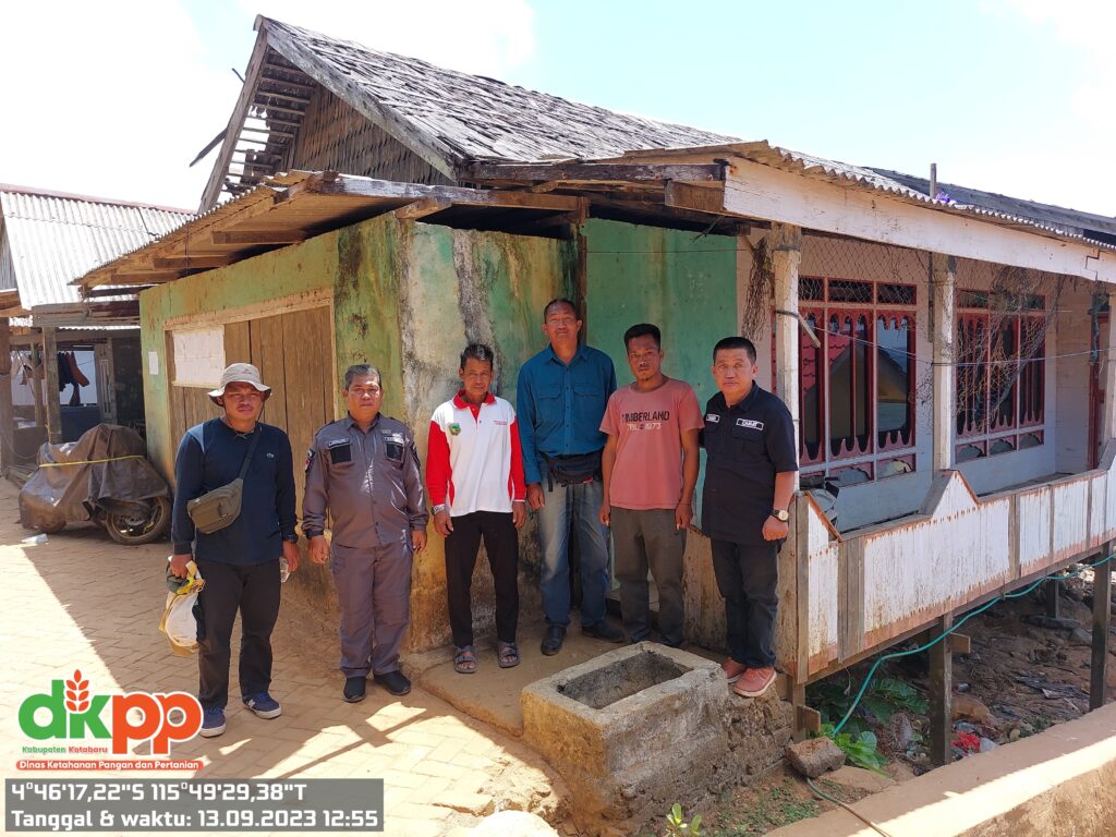 Identifikasi dan Verifikasi Data Calon Penerima Bantuan Beras Cadangan Pangan Pemerintah di Desa Maradapan, Teluk Sungai dan Labuan Barat oleh Dinas Ketahanan Pangan dan Pertanian 5 Identifikasi dan Verifikasi Data Calon Penerima Bantuan Beras Cadangan Pangan Pemerintah di Desa Maradapan, Teluk Sungai dan Labuan Barat oleh Dinas Ketahanan Pangan dan Pertanian